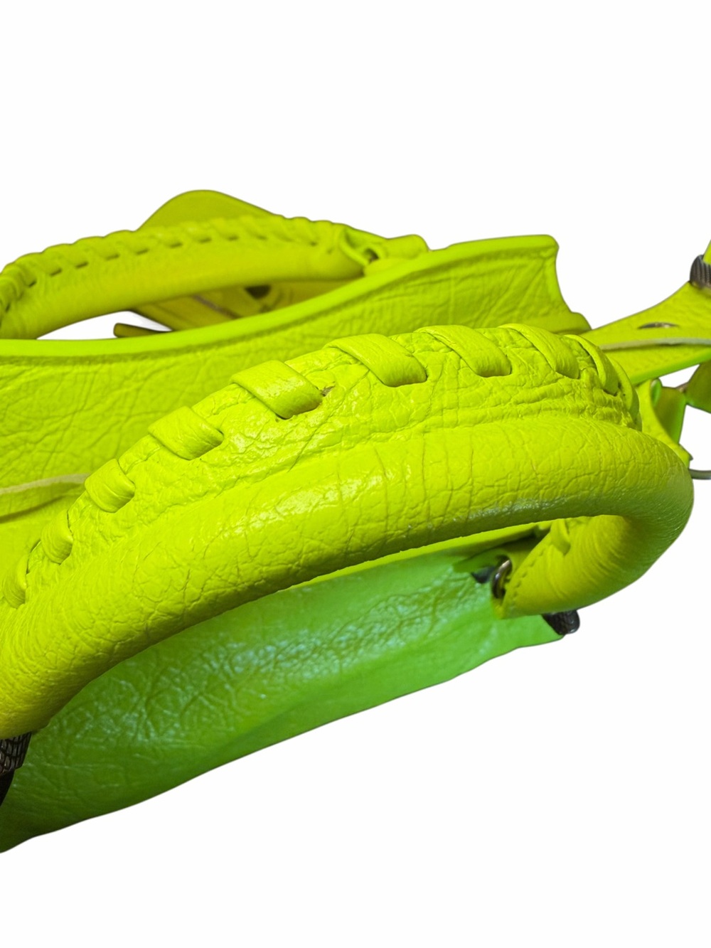 🎉 SOLD 🎉  BALENCIAGA Neo Cagole City XS – Fluo Neon Yellow Heart Rare - Picture 9 of 16